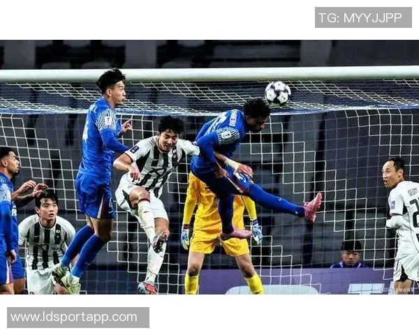 中超联赛进入白热化阶段剩余两轮正倒数球队仅差一分竞争激烈 中超联赛进入白热化阶段剩余两轮正倒数球队仅差一分竞争激烈