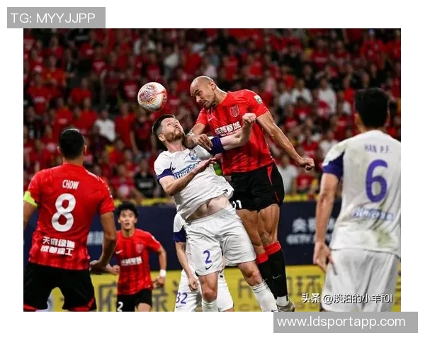 2025赛季中超联赛16队观众人数差异分析揭示上座率悬殊情况