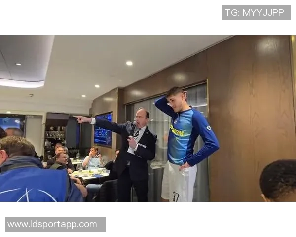 热刺计划与范德芬洽谈新合同期待提升球员薪资待遇