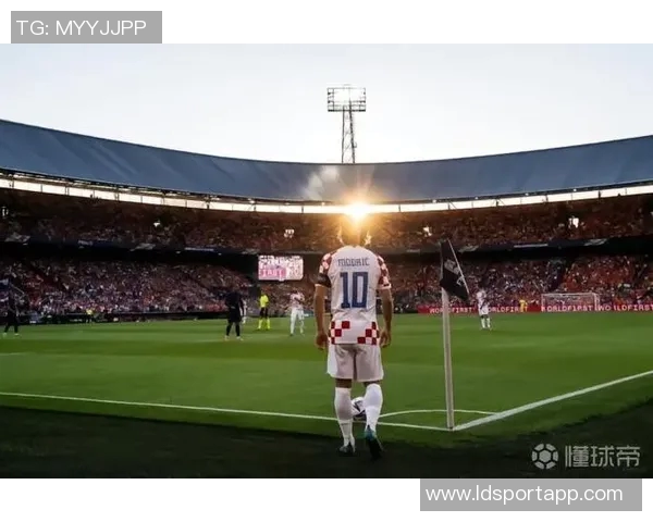 里奇赞莫德里奇球商超群米兰重返欧冠是当务之急