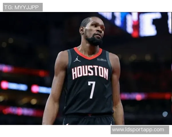 主将状态低迷首节杜兰特米切尔表现不佳球队陷入困境 主将状态低迷首节杜兰特米切尔表现不佳球队陷入困境