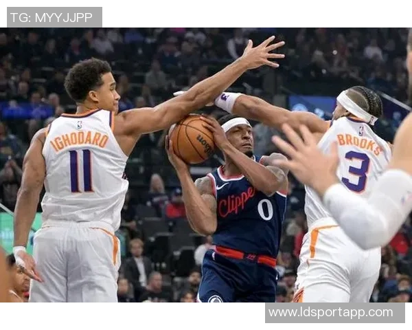 快船希望卡登减轻负担但保罗比尔博格丹状态成关键挑战