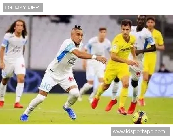 曼城与摩纳哥争夺法乙特鲁瓦18岁前锋德托贝特的转会机会 曼城与摩纳哥争夺法乙特鲁瓦18岁前锋德托贝特的转会机会