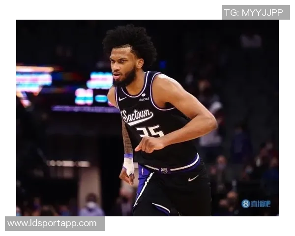 巴格利表现亮眼18分钟内高效拿下14分7板3助攻展现全面能力